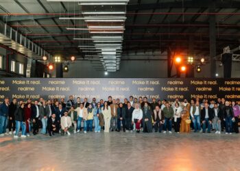 ريلمي تستثمر 50 مليون دولار في مصنعها بمصر بحجم إنتاج مستهدف 500 ألف هاتف شهريًا