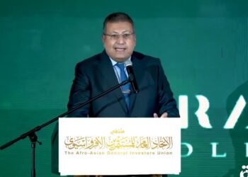 طارق شكري: 15 ألف مطور عقاري جاهزون للمشاركة والدعم في ملفات إعادة الإعمار