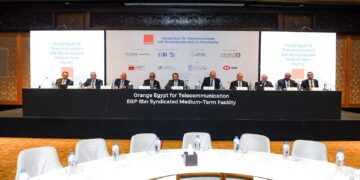 8 بنوك تقود تمويلاً مشتركًا بـ 8 مليارات جنيه لصالح أورانج مصر