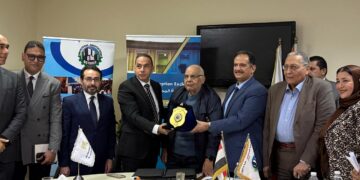 رئيس البورصة يوقّع بروتوكول تعاون مع جمعية مستثمري السادس من أكتوبر