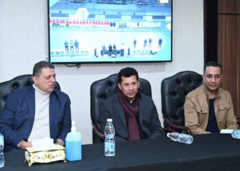 وزير الشباب والرياضة يلتقي منتخب مصر قبل المشاركة في بطولة إسبانيا الدولية