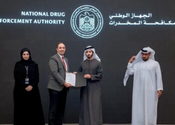 الإمارات تختار عمرو عثمان رئيسًا لخبراء تطوير مادة الأمن والسلامة بالمناهج التعليمية الإماراتية