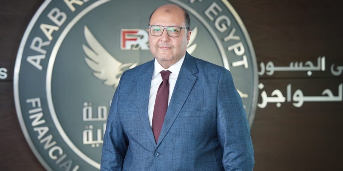 رئيس الوزراء يصدر قرارًا بتعيين ثلاثة مساعدين لرئيس الهيئة العامة للرقابة المالية