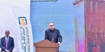 البنك الأهلي المصري يسلم عددا من البيوت والمشروعات الصغيرة للمستفيدين بمحافظة أسوان