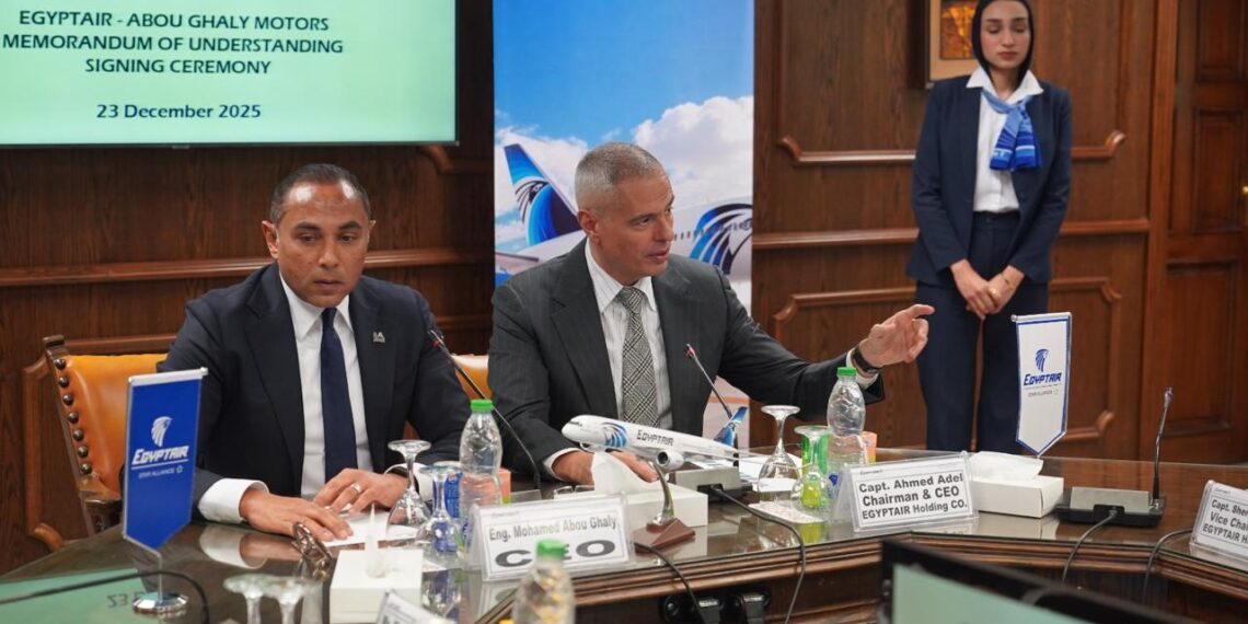 مصر للطيران توقع بروتوكول تعاون مع مجموعة أبو غالي موتورز