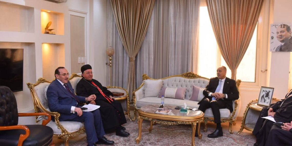 وزير العمل يستقبل وفد الكنيسة الكاثوليكية تزامنًا مع أعياد الميلاد المجيد