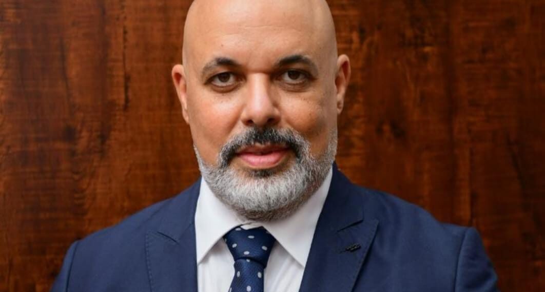 شعبة المعادن الثمينة: ارتفاع الذهب بأكثر من 4% منذ بداية 2026