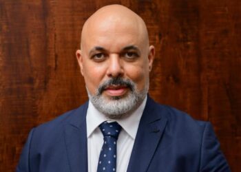 شعبة المعادن الثمينة: ارتفاع الذهب بأكثر من 4% منذ بداية 2026