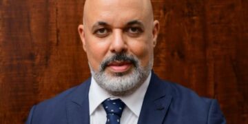 شعبة المعادن الثمينة: ارتفاع الذهب بأكثر من 4% منذ بداية 2026