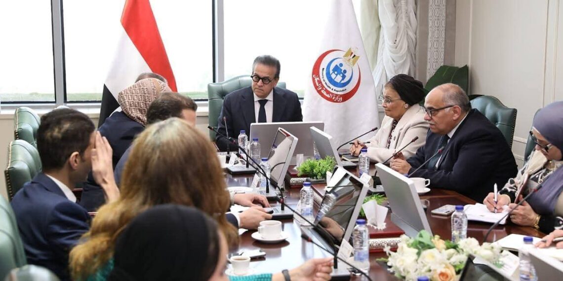 وزير الصحة يبحث مع المصري للملكية الفكرية آليات التعاون لتعزيز الابتكار في الصناعات الطبية