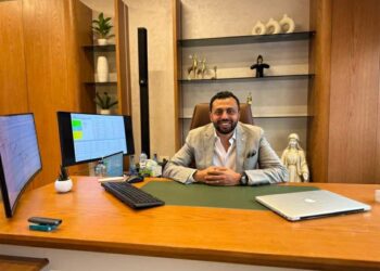 جون لوكا يتوقع ارتفاع الذهب لـ 4900 دولار للأونصة 