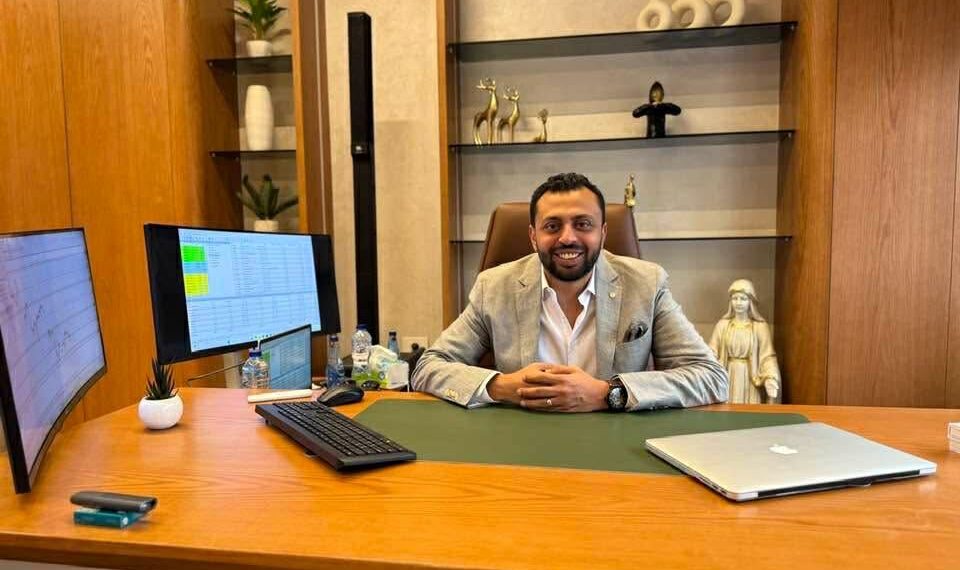 جون لوكا يتوقع ارتفاع الذهب لـ 4900 دولار للأونصة 