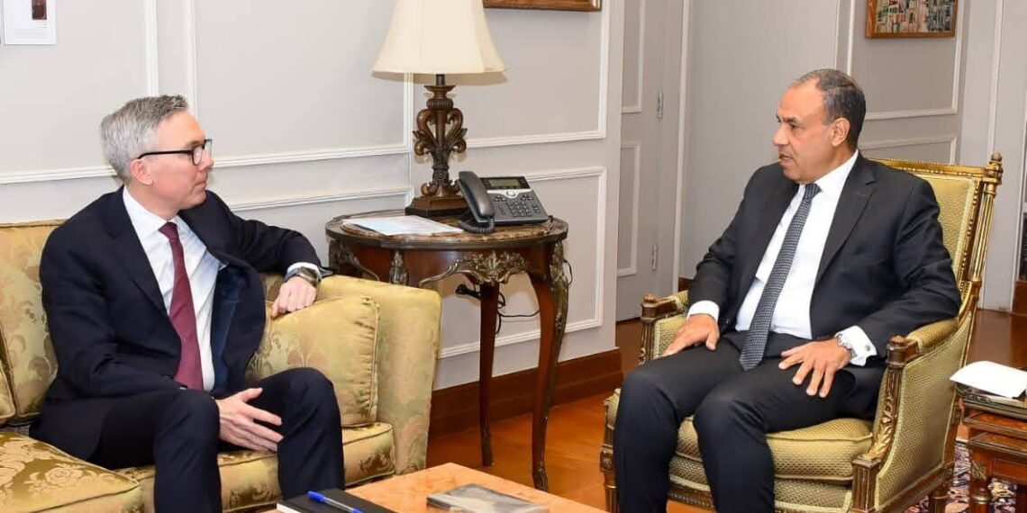 وزير الخارجية يلتقي الرئيس التنفيذي لشركة سكاتك النرويجية