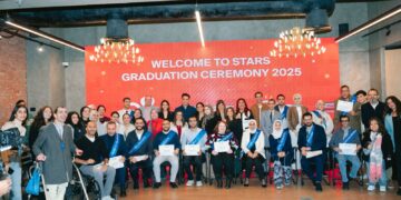 إي آند مصر تحتفل بتخريج أولى دفعات برنامج «Stars» لذوي الاحتياجات الخاصة