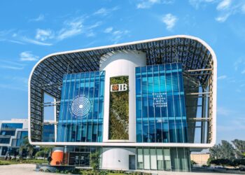 CIB يتصدر تقارير الاستدامة والمناخ ويكرّم من الرقابة المالية