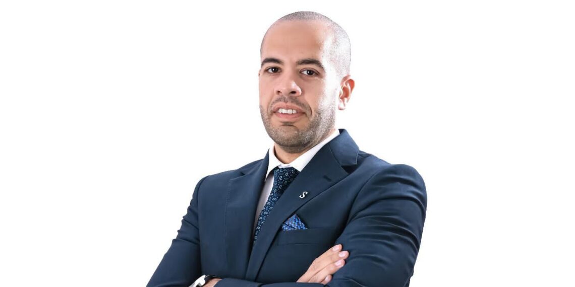 نائب يتقدم بطلب إحاطة بشأن إلغاء الإعفاء الجمركي والضريبي للهواتف الواردة من الخارج