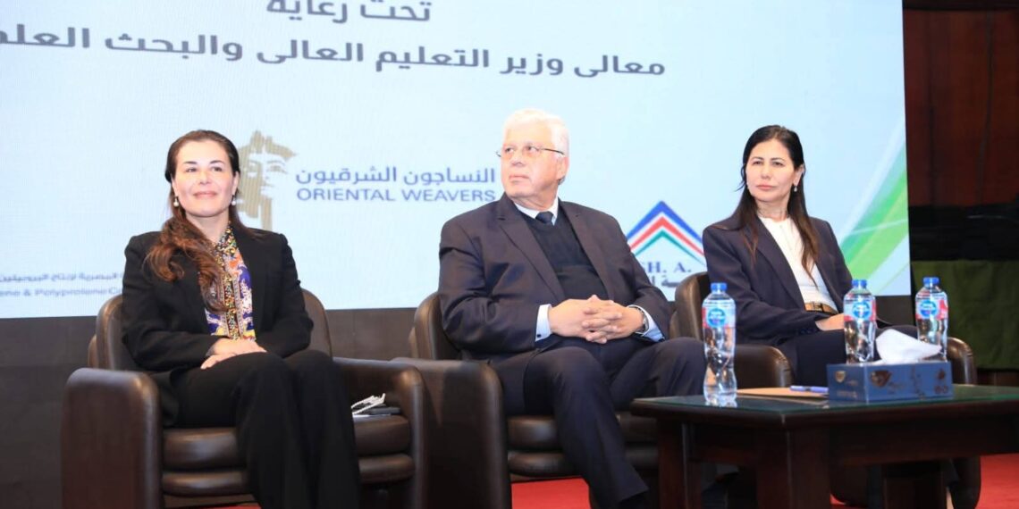 وزير التعليم العالي يشهد احتفال مؤسسة فريد خميس بتكريم أوائل شهادة الثانوية العامة والأزهرية