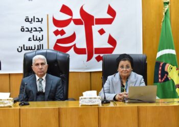 نائب وزير الصحة: جهود مكثفة لتحسين المؤشرات السكانية وتعزيز الشراكة مع المحافظة والجامعة