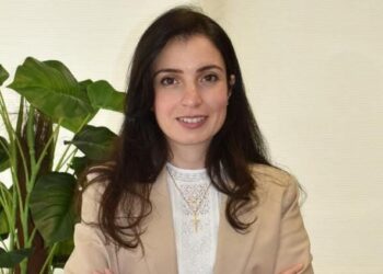 مرونة في الوضع الخارجي للاقتصاد المصري تدعم تحسن الجنيه وتفتح الباب لخفض الفائدة