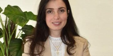 مرونة في الوضع الخارجي للاقتصاد المصري تدعم تحسن الجنيه وتفتح الباب لخفض الفائدة