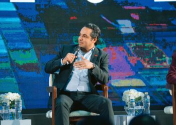 عمرو فتحي: إي آند مصر تعتمد الذكاء الاصطناعي كتحول مؤسسي مستدام قائم على البيانات والحوكمة