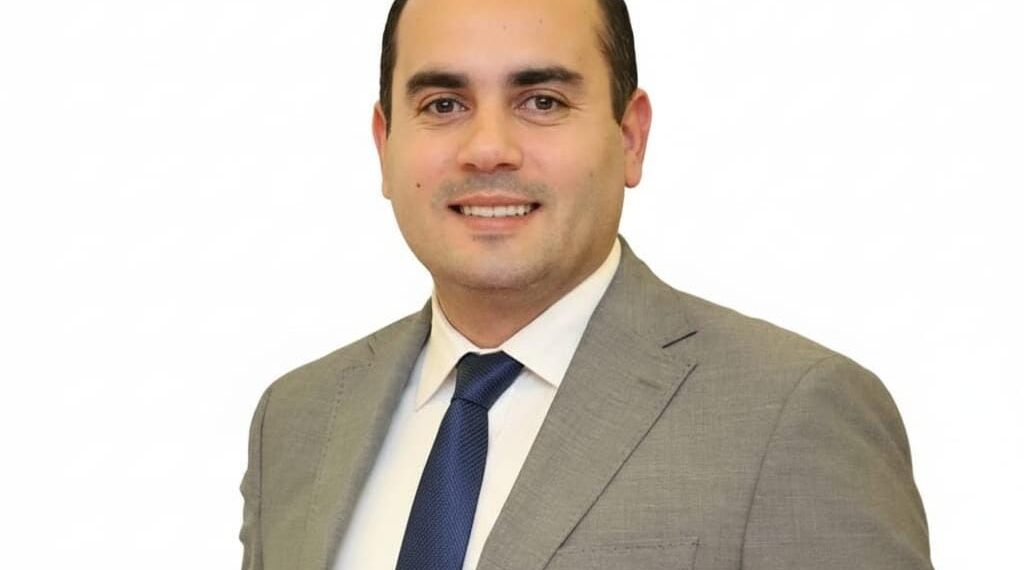 حسن عبداللطيف: إيجابيات وتوسعات مرتقبة بقطاع التمويل متناهي الصغر بعد خفض الفائدة