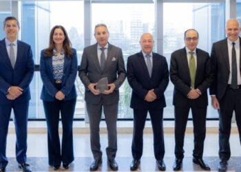 البنك الأهلي المصري يحصد جائزة أفضل صفقة مصرفية مستدامة في مصر لعام 2025