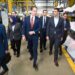 وزير الصناعة يتفقد مصنعين متخصصين في الصناعات الهندسية والغذائية بالعاشر من رمضان