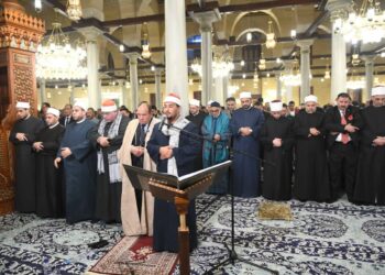 نجوم «دولة التلاوة» يحيون أولى ليالي رمضان بالمساجد الكبرى