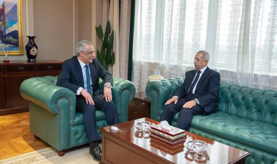 الإنتاج الحربي يعزز شراكته مع الأكاديمية العربية للعلوم بمجالي الذكاء الاصطناعي وتأهيل الكوادر