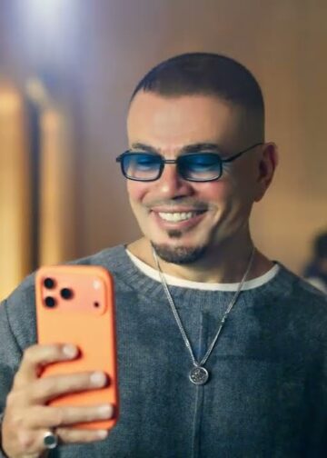 «القعدة دي نقصاك».. أورنج مصر تجمع عمرو دياب وأولاده لأول مرة في رمضان