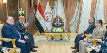 “جمبلاط” يبحث التعاون مع العقاري المصري العربي في مجالات مختلفه