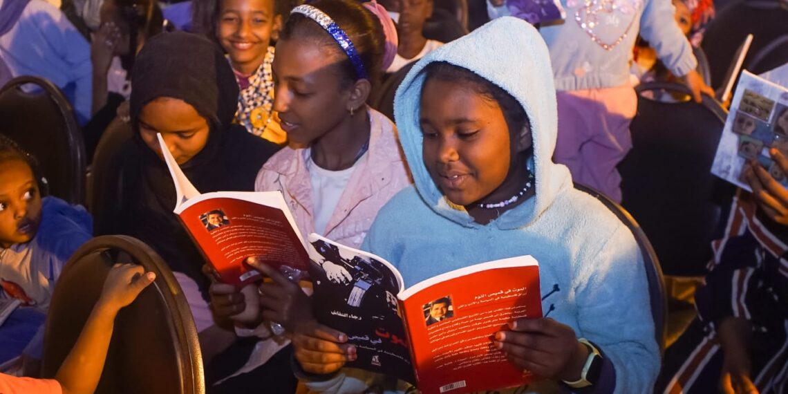 “التضامن” تواصل تقديم عروض مسرح «المواجهة والتجوال» بالتعاون مع وزارة الثقافة