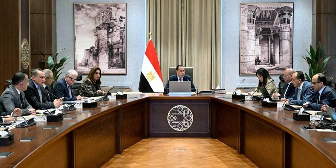 التموين توقع بروتوكول لتكامل قواعد بيانات السجل التجاري