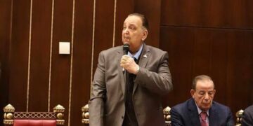 نبيل دعبس: توجيهات الرئيس بشأن المتلاعبين بالأسعار رسالة ردع قوية