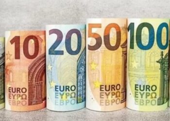 استقرار اليورو قرب 58.33 جنيه في البنوك المصرية بداية تعاملات الأحد