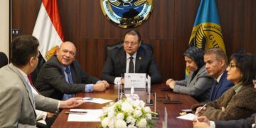 مصر تبدأ إعداد أول معايير وطنية لتنظيم مراكز التجميل وعيادات الليزر