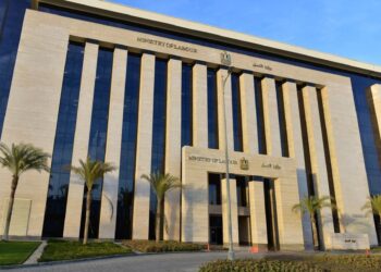 وزارة العمل: تحرير 291 مخالفة لاشتراطات السلامة والصحة المهنية