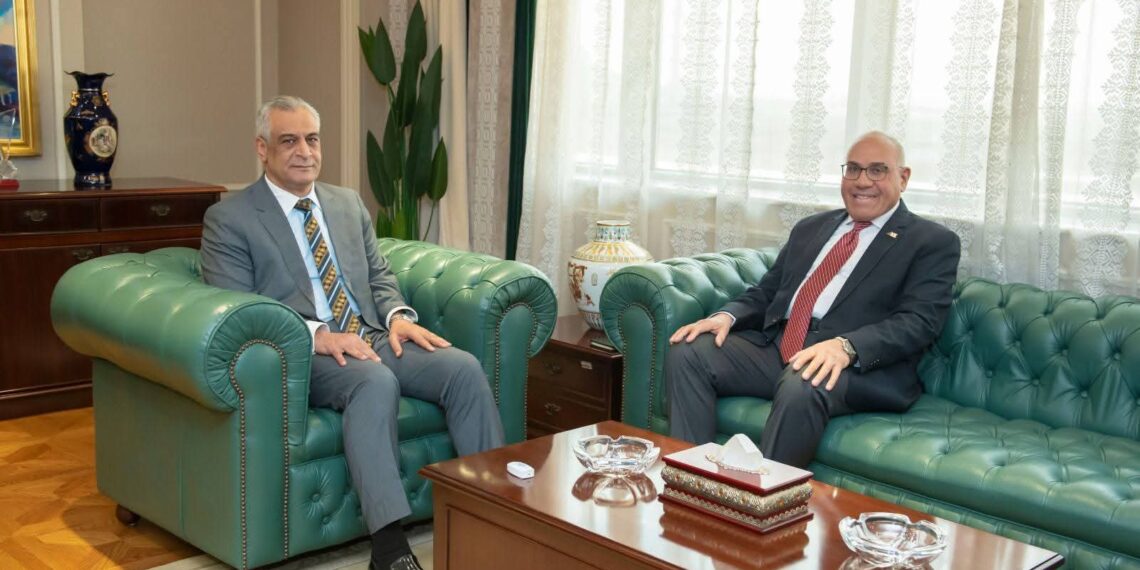 الإنتاج الحربي و”العربية للتصنيع” يبحثان إنشاء مصنع لإنتاج السهام والألعاب النارية