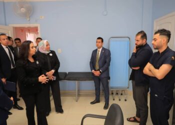 وزيرة التضامن الاجتماعي تتفقد مركز الكفالة للأطفال بـ15 مايو