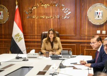 التنمية المحلية تتابع أسعار تعريفة الركوب الجديدة بعد زيادة أسعار المواد البترولية