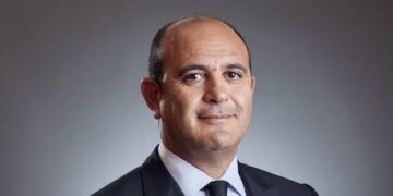 بنك مصر يعيّن عمرو النقلي نائبًا للرئيس التنفيذي