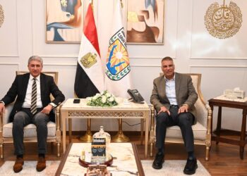 مباحثات لتعزيز التعاون لدعم القطاع السياحي