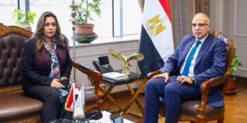 «تراخيص الشواطئ» توافق على 22 مشروعًا بينها خط غاز قومي بالسخنة