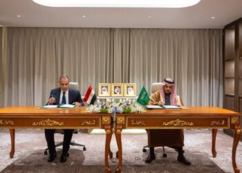 مصر والسعودية توقعان اتفاقية إعفاء دبلوماسي من التأشيرات