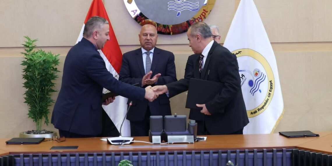 “النقل” تشهد توقيعين لتشغيل وتطوير محطة جديدة بميناء السخنة