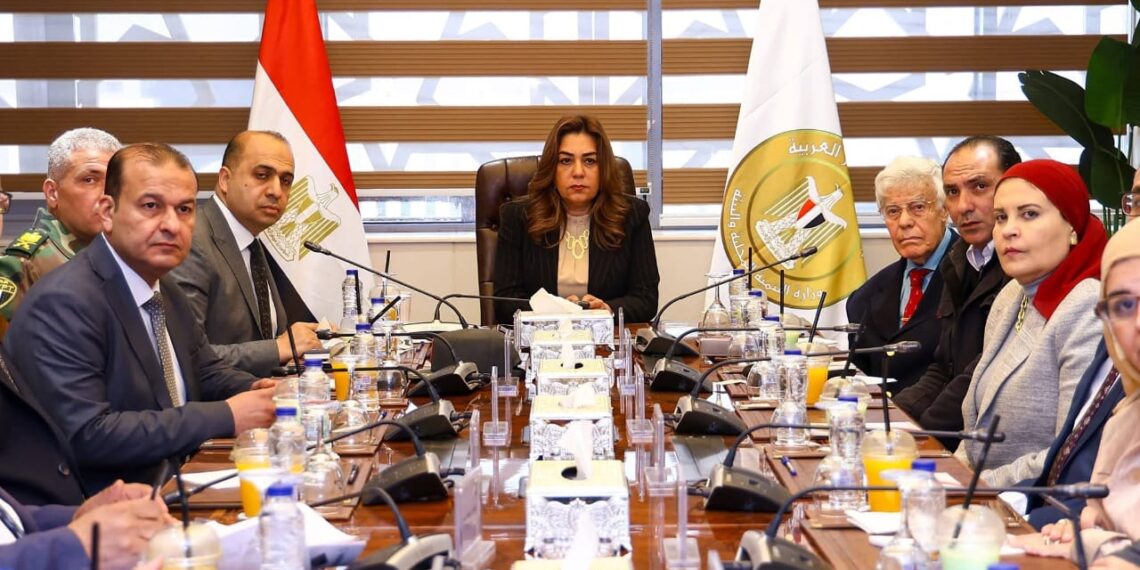 التنمية المحلية : قرارات جديدة لتنظيم تراخيص أنشطة المخلفات وتمديد مددها