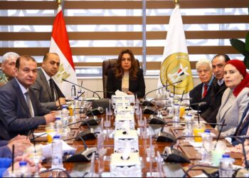 التنمية المحلية : قرارات جديدة لتنظيم تراخيص أنشطة المخلفات وتمديد مددها