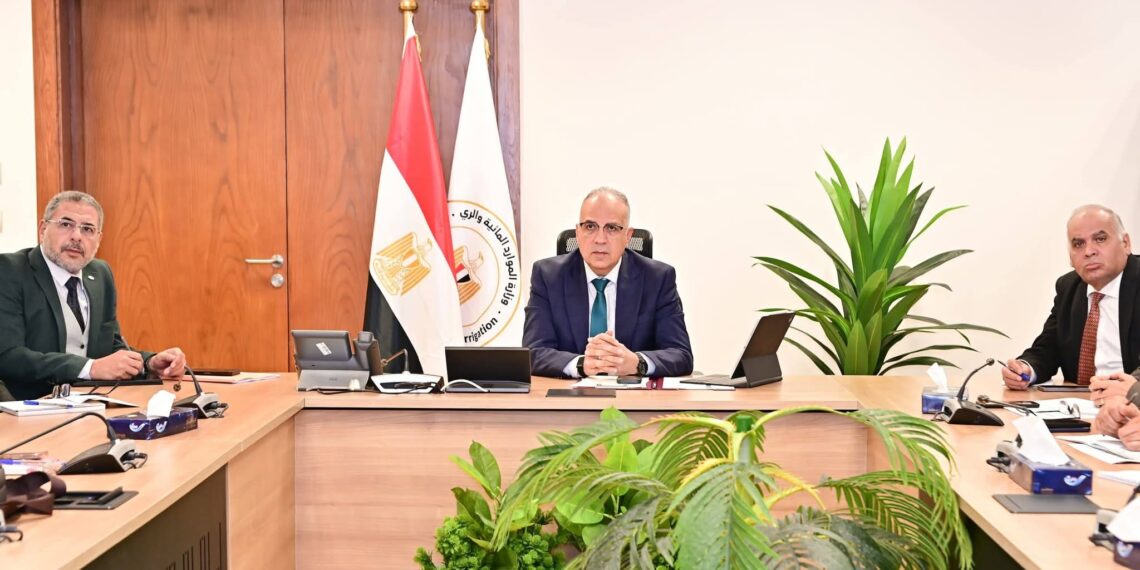 التنمية المحلية : قرارات جديدة لتنظيم تراخيص أنشطة المخلفات وتمديد مددها