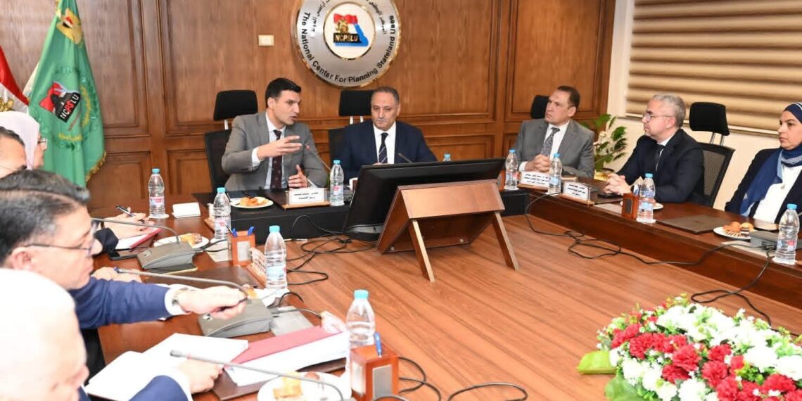 حكومة مصر تتحرك لحوكمة طرح الأراضي الصناعية وتبسيط إجراءات المستثمرين